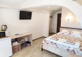 Апартаменты в центре Ялты