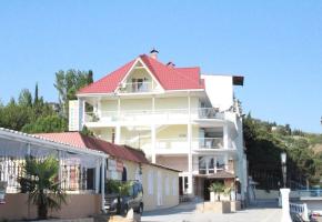 Гостиница в Малореченском