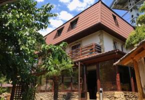 Отель Малибу